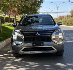 میتسوبیشی ئاوتلاندەر